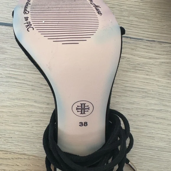 Femme LA Barely There Lace Up Heel - Noir - Picture 6 of 6